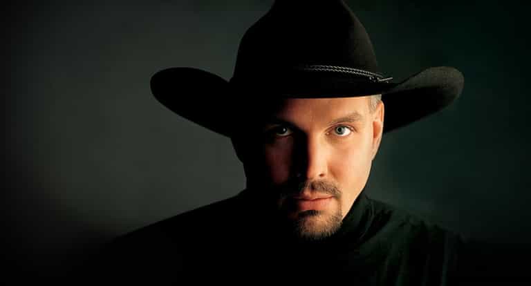 ‘Dear Garth’ – GAA Club Write Hilarious Open Letter To Garth Brooks And Aiken Promotions ‘Dear Garth’ – GAA Club Write Hilarious Open Letter To Garth Brooks And Aiken Promotions