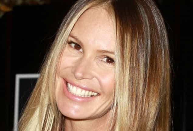 PICTURE: Elle Macpherson Flaunts Fab Figure On Twitter PICTURE: Elle Macpherson Flaunts Fab Figure On Twitter