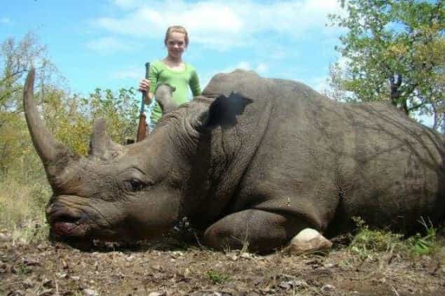 Prepare To Be Angry – Teen Posts Pics Of Animals She Met In Africa… Which She Later Hunted For Fun Prepare To Be Angry – Teen Posts Pics Of Animals She Met In Africa… Which She Later Hunted For Fun