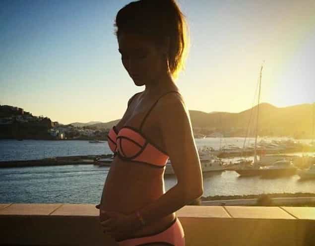 We’ve Been Working on a “Secret Project”! Musician and TV Presenter Announce Pregnancy We’ve Been Working on a “Secret Project”! Musician and TV Presenter Announce Pregnancy