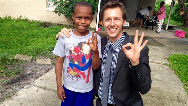 News Reporter Finds Missing Boy… While Reporting His Disappearance News Reporter Finds Missing Boy… While Reporting His Disappearance