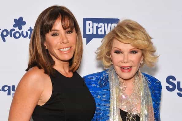 Joan Rivers’ Daughter Sues Clinic Over ‘Outrageous’ Behaviour Leading To Comedian’s Death Joan Rivers’ Daughter Sues Clinic Over ‘Outrageous’ Behaviour Leading To Comedian’s Death