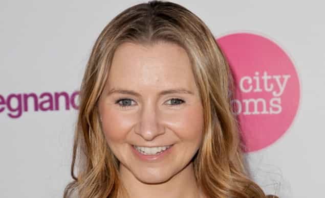 Actress Announces Pregnancy With The Cutest Picture Ever Actress Announces Pregnancy With The Cutest Picture Ever