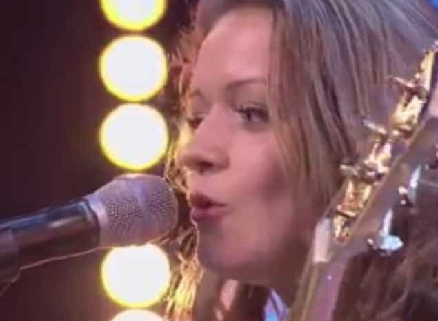 VIDEO: 15-Year-Old Girl Does Beautiful Rendition of Coldplay’s ‘Yellow’ On X Factor VIDEO: 15-Year-Old Girl Does Beautiful Rendition of Coldplay’s ‘Yellow’ On X Factor