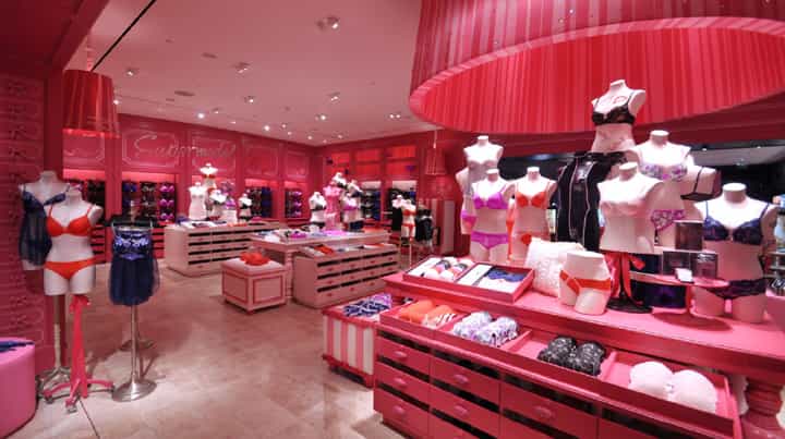 Knickers In A Twist! Brawl in Department Store Over Black Friday Underwear Bargains Knickers In A Twist! Brawl in Department Store Over Black Friday Underwear Bargains