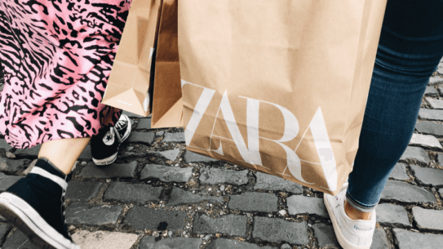 Meet the €20 faux leather Zara leggings that come in four gorgeous colours Meet the €20 faux leather Zara leggings that come in four gorgeous colours