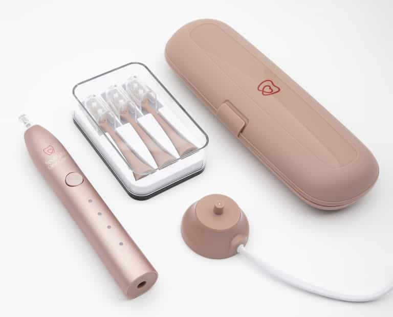 REVIEW: Spotlight’s sonic toothbrush is a serious game changer REVIEW: Spotlight’s sonic toothbrush is a serious game changer
