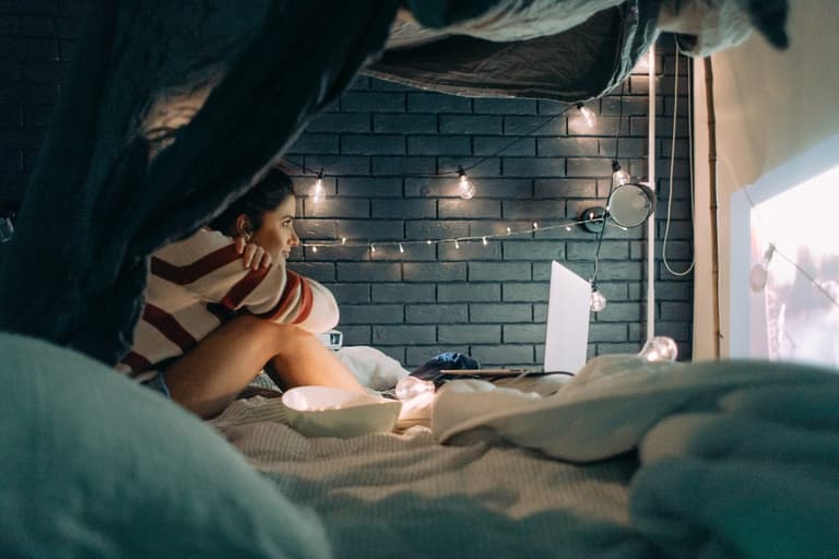 You can now get paid to watch Netflix and nap You can now get paid to watch Netflix and nap