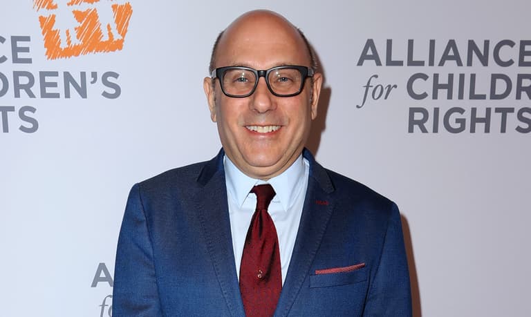 SATC fans emotional over hidden tribute to Willie Garson in bar mitzvah scene SATC fans emotional over hidden tribute to Willie Garson in bar mitzvah scene