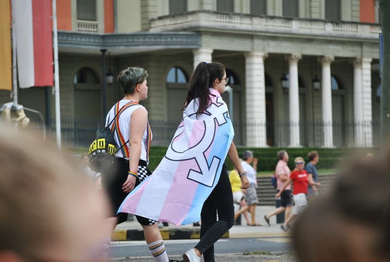 Trans children benefit from treatment at a younger age, experts confirm Trans children benefit from treatment at a younger age, experts confirm
