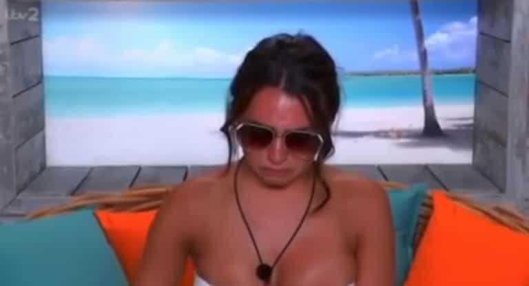 Fans think they’ve figured out why Paige is so upset in tonight’s Love Island Fans think they’ve figured out why Paige is so upset in tonight’s Love Island