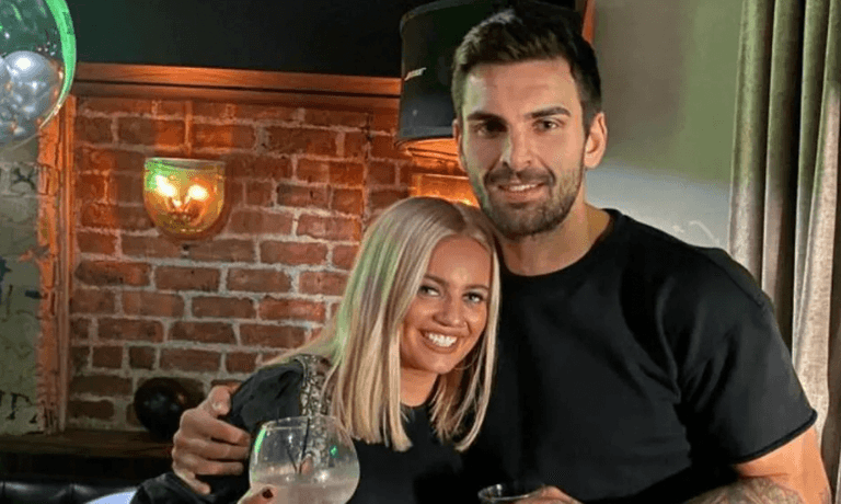 Adam Collard’s ex girlfriend issues statement following villa entry Adam Collard’s ex girlfriend issues statement following villa entry