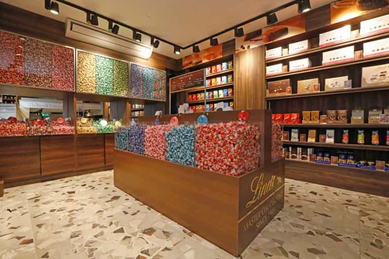 Lindt is giving away free chocolate in Dublin tomorrow Lindt is giving away free chocolate in Dublin tomorrow