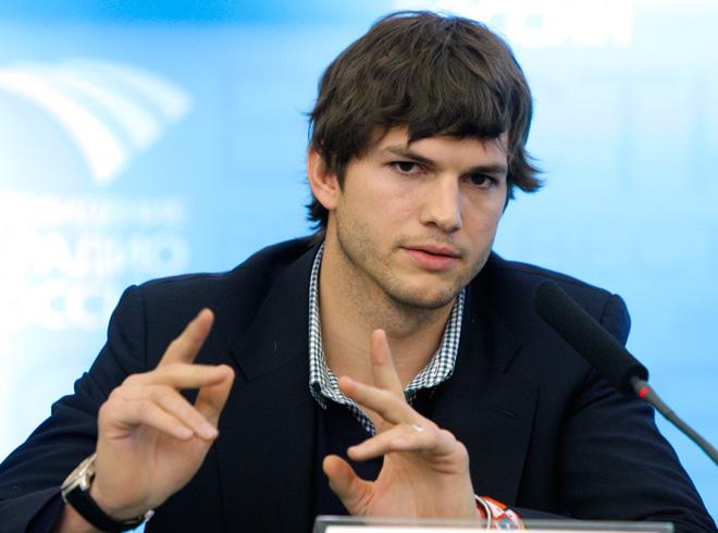 ‘Be The Change’ – Ashton Kutcher Has Hit Out At Businesses For Discriminating Against Fathers ‘Be The Change’ – Ashton Kutcher Has Hit Out At Businesses For Discriminating Against Fathers