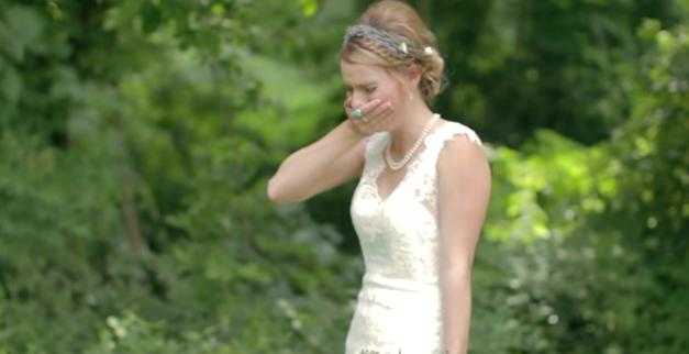 VIDEO – Marine Gets One Day Leave, Surprises His Sister On Her Wedding Day VIDEO – Marine Gets One Day Leave, Surprises His Sister On Her Wedding Day