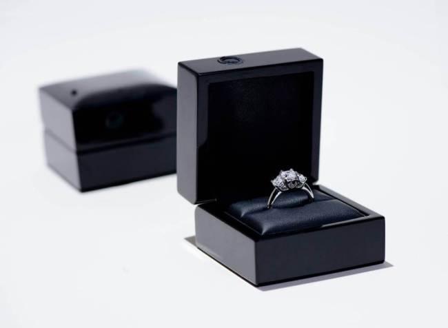 Ring Cam – Pop The Question And Film Your Partner’s Reaction… Ring Cam – Pop The Question And Film Your Partner’s Reaction…