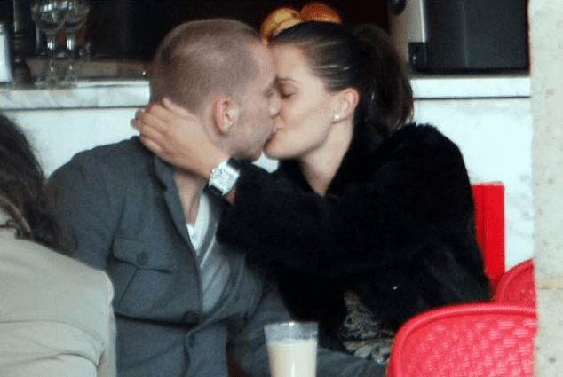 Model to Be Granted Quick Divorce From Husband of Two Years Model to Be Granted Quick Divorce From Husband of Two Years