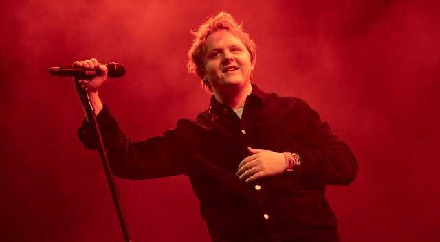 Lewis Capaldi’s ‘Someone You Loved’ officially the biggest song in Ireland for 2019 Lewis Capaldi’s ‘Someone You Loved’ officially the biggest song in Ireland for 2019