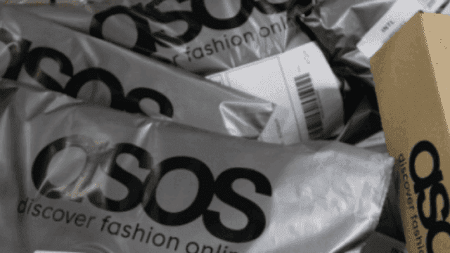 The flattering ASOS dress you’re going to see at so many spring 2020 weddings The flattering ASOS dress you’re going to see at so many spring 2020 weddings