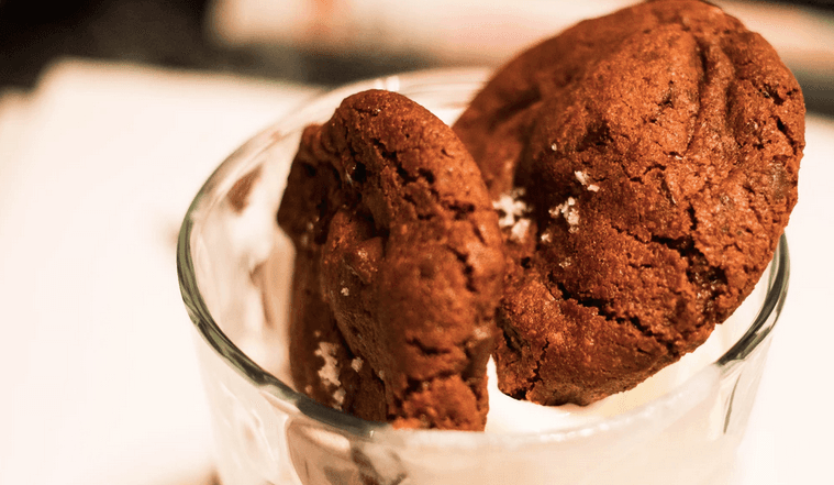 These viral 2-ingredient Nutella cookies are so easy to make