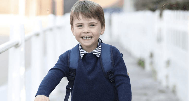 3 today! The Duke and Duchess of Cambridge have shared a new picture of Prince Louis 3 today! The Duke and Duchess of Cambridge have shared a new picture of Prince Louis
