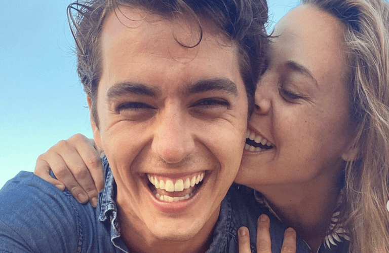 Mean Girls Broadway stars announce engagement Mean Girls Broadway stars announce engagement