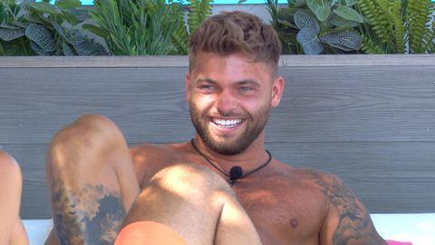Love Island’s Jake reveals he no longer speaks to any of the girls from the villa Love Island’s Jake reveals he no longer speaks to any of the girls from the villa