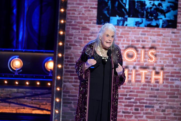 Lois Smith becomes oldest person to win the Tony for acting Lois Smith becomes oldest person to win the Tony for acting