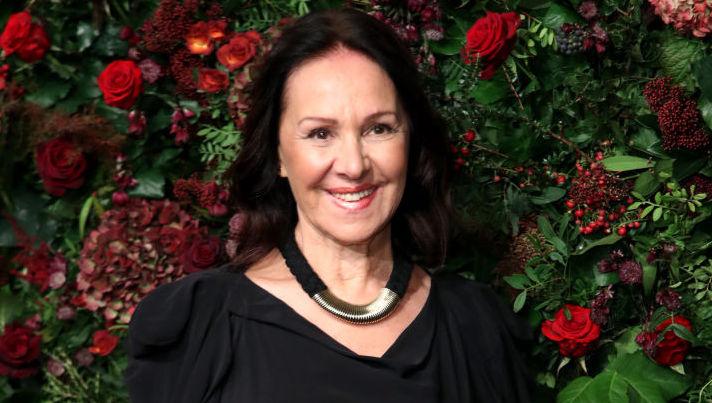 Arlene Phillips is set to replace John Barrowman on Dancing on Ice Arlene Phillips is set to replace John Barrowman on Dancing on Ice