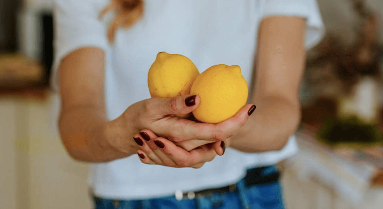 The viral photo that can help women detect early signs of breast cancer The viral photo that can help women detect early signs of breast cancer