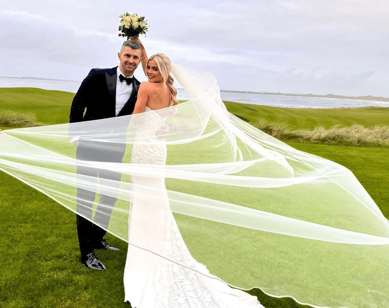 Jess Redden shares snaps from wedding to Rob Kearney Jess Redden shares snaps from wedding to Rob Kearney