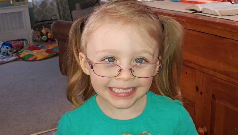 Police search home of Harmony Montgomery’s father, where 7-year-old was last seen Police search home of Harmony Montgomery’s father, where 7-year-old was last seen