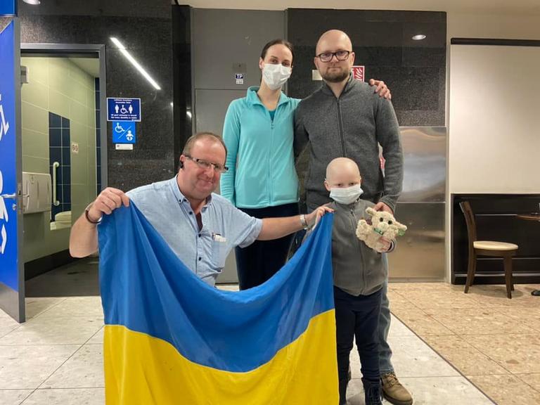 5 year old Ukrainian boy arrives in Ireland for leukaemia treament 5 year old Ukrainian boy arrives in Ireland for leukaemia treament