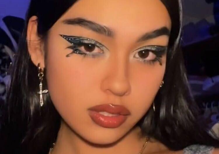 Butterfly liner will be our go-to for festival season Butterfly liner will be our go-to for festival season