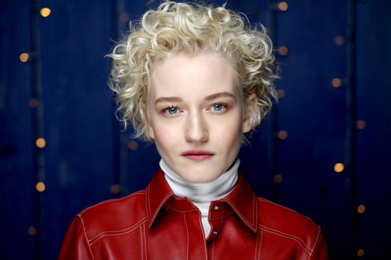 Julia Garner to play Madonna in upcoming biopic Julia Garner to play Madonna in upcoming biopic
