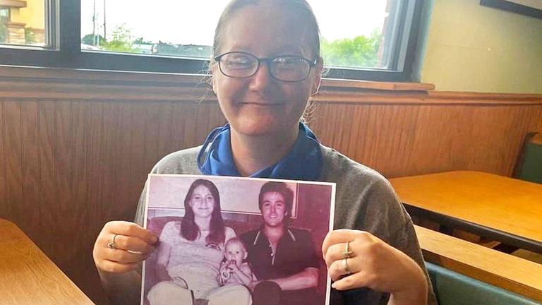 “Baby Holly” found alive after vanishing 40 years ago following parents’ 1980 murder “Baby Holly” found alive after vanishing 40 years ago following parents’ 1980 murder