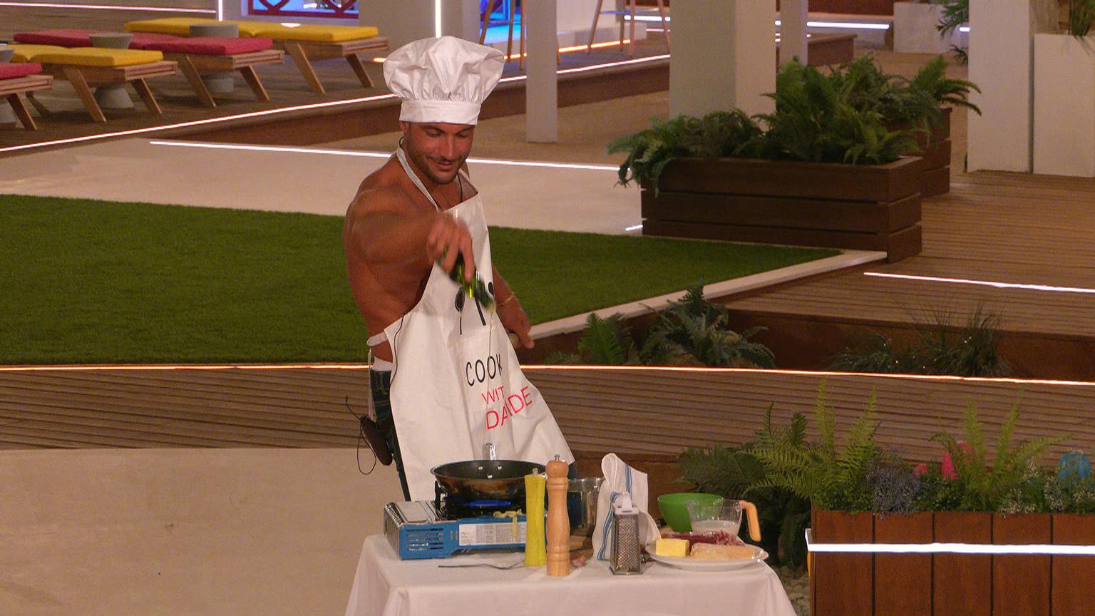 Ekin-Su talks babies with Davide as Dami and Indiyah take a big step in their relationship tonight