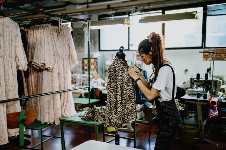 How to spot the signs of greenwashing in fashion How to spot the signs of greenwashing in fashion