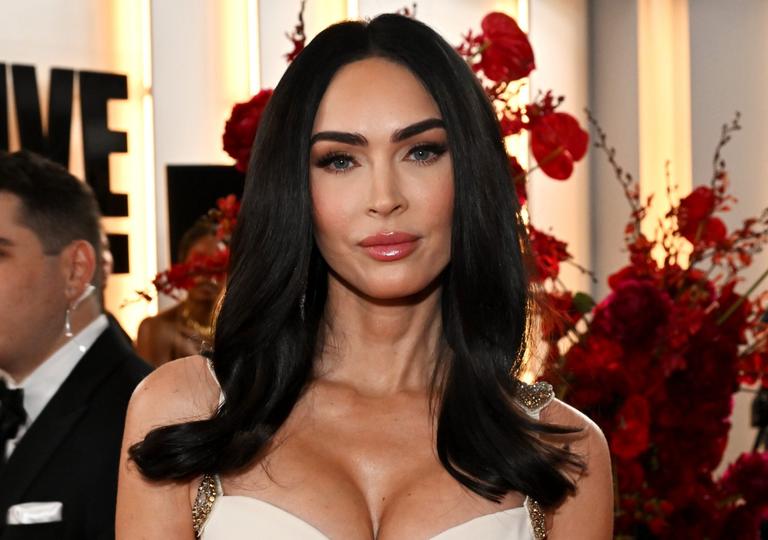 Megan Fox spotted without her engagement ring following split rumours Megan Fox spotted without her engagement ring following split rumours