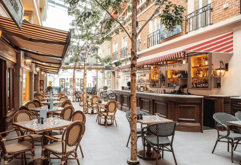 This Dublin cocktail bar is the most Instagram-able spot for summer drinks This Dublin cocktail bar is the most Instagram-able spot for summer drinks