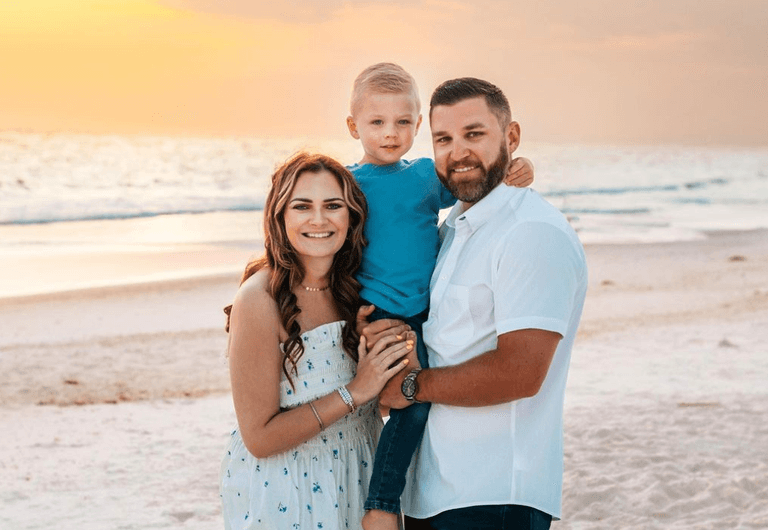 TikTok star Haley Odlozil dies from ovarian cancer aged 30 TikTok star Haley Odlozil dies from ovarian cancer aged 30