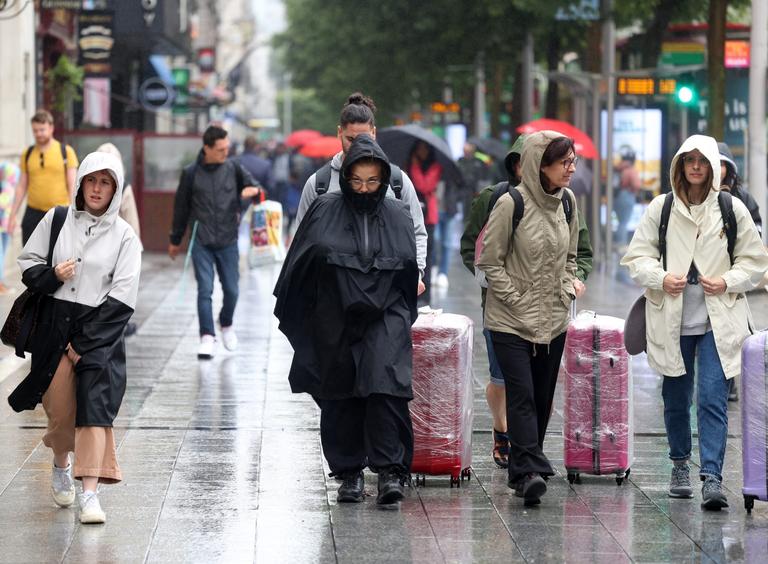 Weather warnings issued ahead of Bank Holiday as heavy rain expected Weather warnings issued ahead of Bank Holiday as heavy rain expected