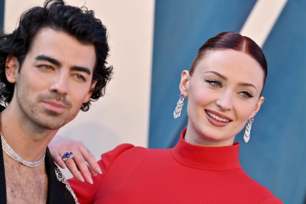Sophie Turner produces letter proving she and Joe Jonas planned UK move before divorce