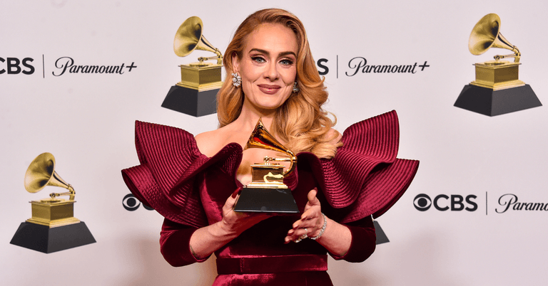 Adele bursts into tears after spotting doctor who delivered her baby in concert audience Adele bursts into tears after spotting doctor who delivered her baby in concert audience