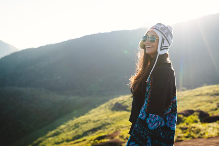 Five reasons we should be wearing sunglasses in winter, according to experts Five reasons we should be wearing sunglasses in winter, according to experts