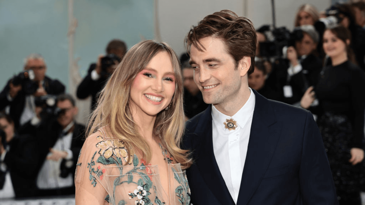 Robert Pattinson and Suki Waterhouse are reportedly engaged