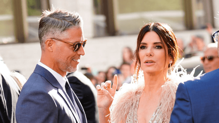 Sandra Bullock scatters late partner’s ashes where she ‘promised’ Sandra Bullock scatters late partner’s ashes where she ‘promised’