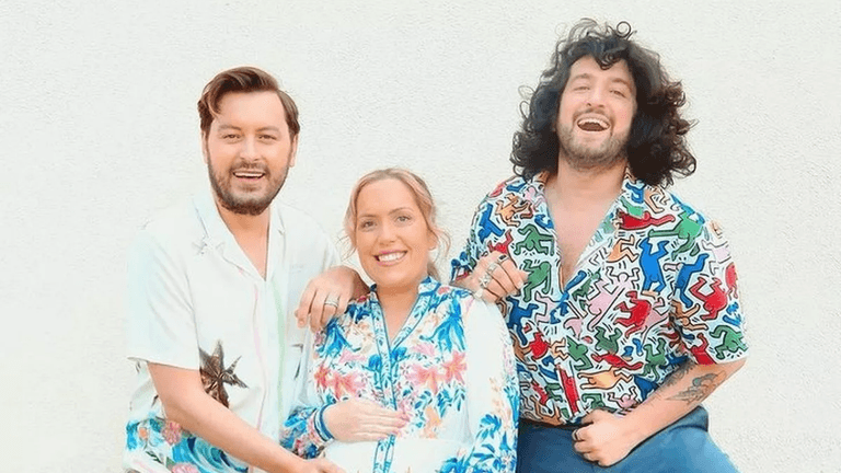 Brian Dowling’s sister Aoife praised for being their surrogate again Brian Dowling’s sister Aoife praised for being their surrogate again