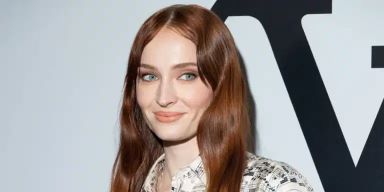 ‘It’s incredibly tough’ – Sophie Turner opens up about being a single mother ‘It’s incredibly tough’ – Sophie Turner opens up about being a single mother
