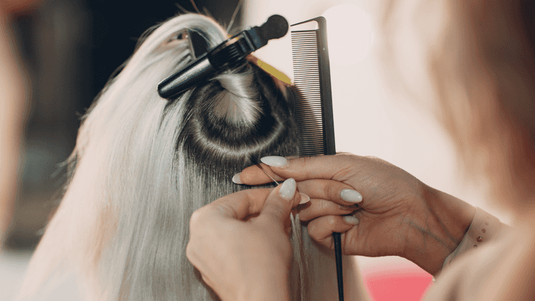 ‘I’m a dermatologist and this is why I would never get hair extensions’ ‘I’m a dermatologist and this is why I would never get hair extensions’